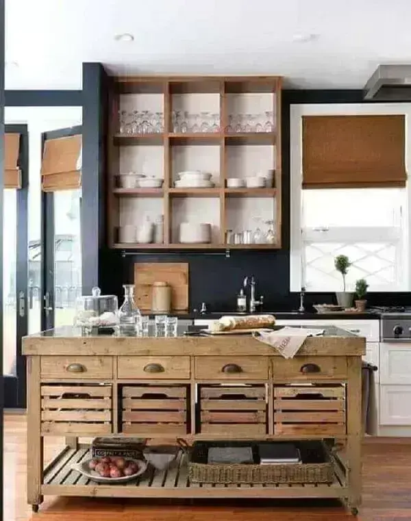 Armário de cozinha com gavetas e nichos