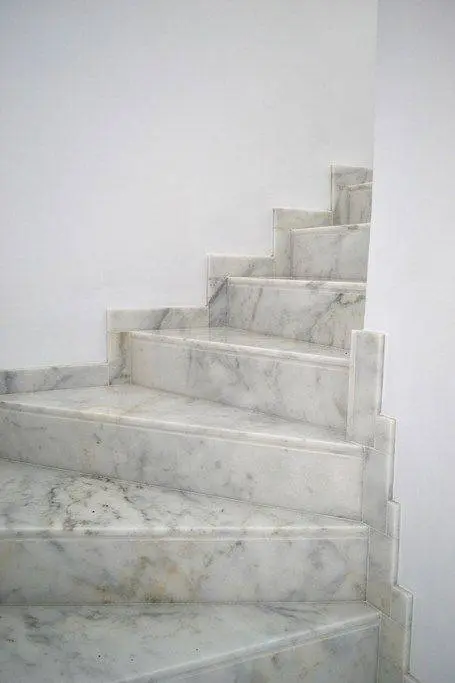 Escada de mármore - escada curva de mármore blanco Ibiza 