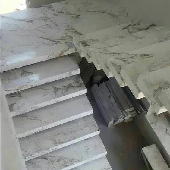 Escada de mármore - escada de cima 