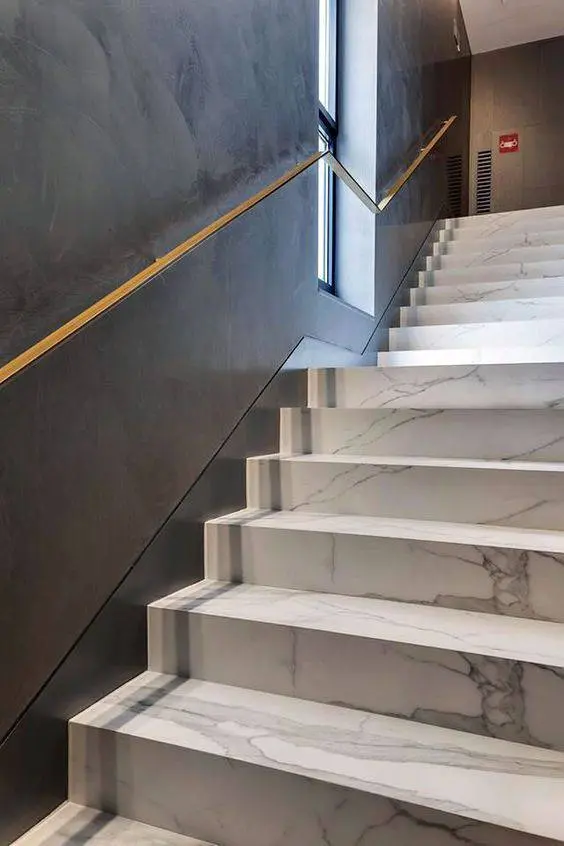 Escada de mármore - escada de mármore simples e grande 