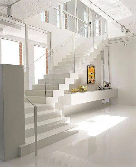 Escada de mármore - sala de estar com escada grande 