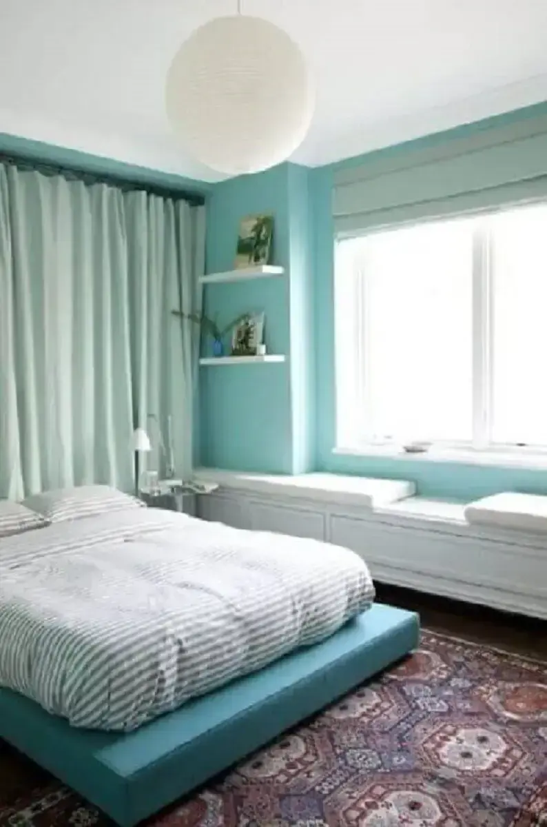 decoração azul tiffany e branco para quarto de casal Foto Pinterest