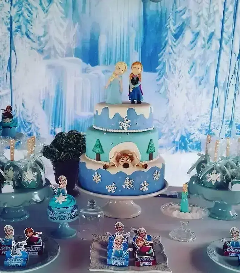 children's birthday cake decoration for frozen 3 floors Photo Studio My Event
