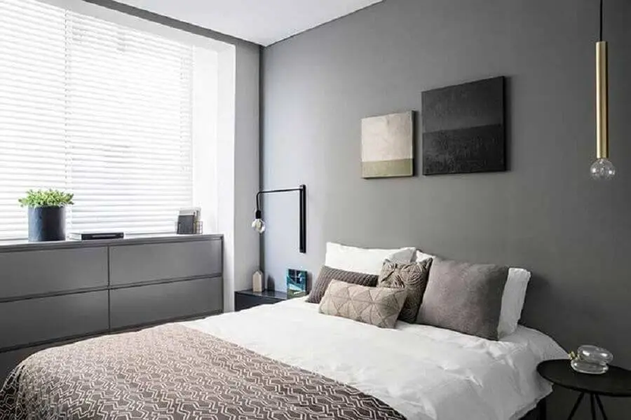 modelos de quarto moderno decorado com luminária minimalista Foto Dezeen
