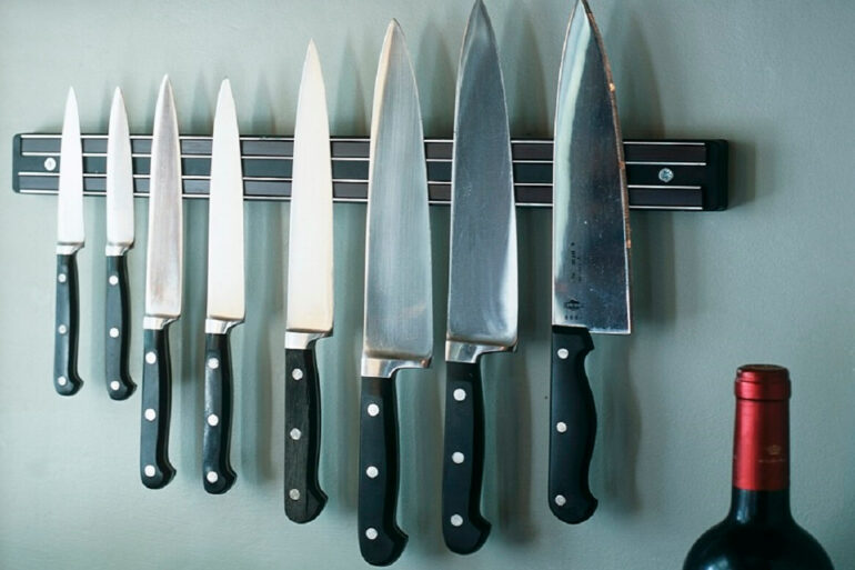 Existem diferentes tipos de facas para cozinha. Fonte: Aço Maranhão