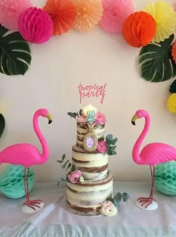 simple flamingo party decoration with 3 floor cake Foto Cake Ideas