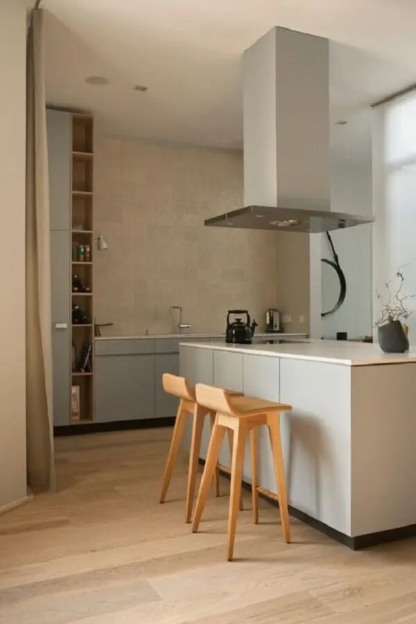 decoração minimalista com banquetas modernas de madeira para cozinha Foto Pinterest