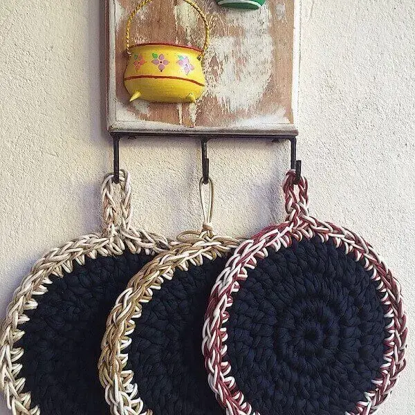 Descansos de panela feitos de crochê