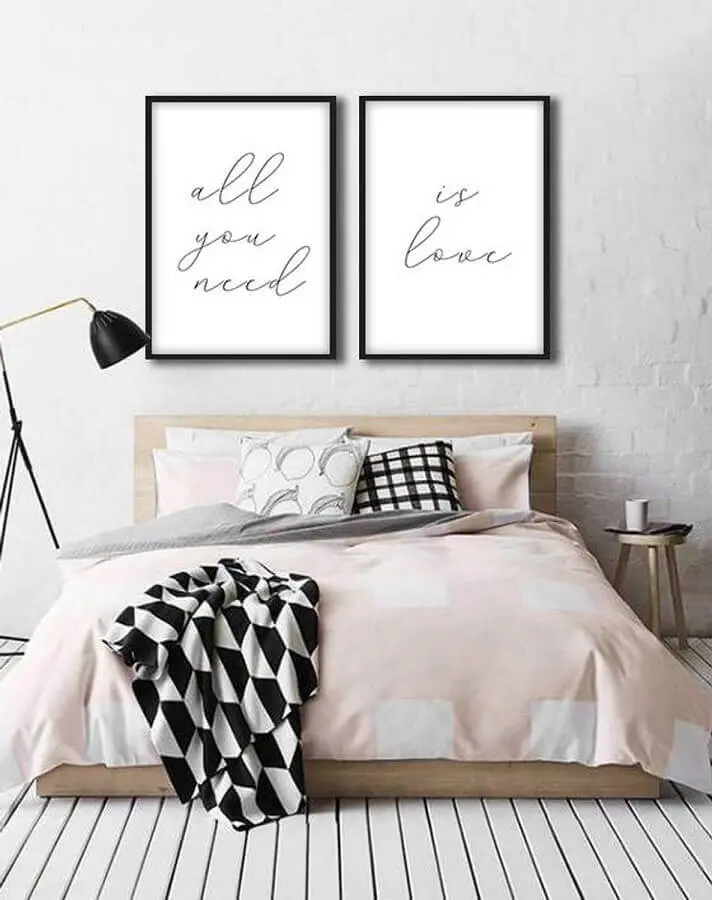 quadro branco e preto para quarto de casal com decoração minimalista Foto Pinterest