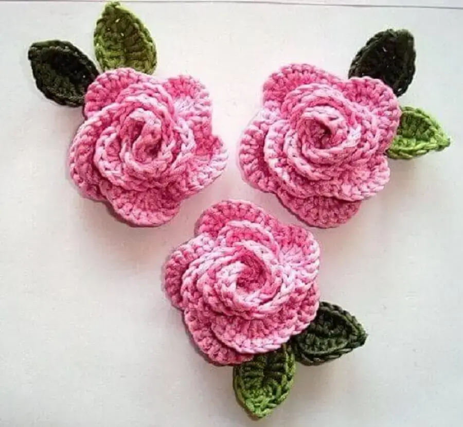 rosas de crochê para aplicação Foto Artesanato Passo a Passo