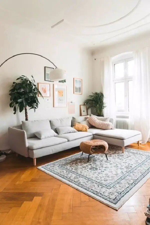 sofá com chaise para sala simples Foto Article