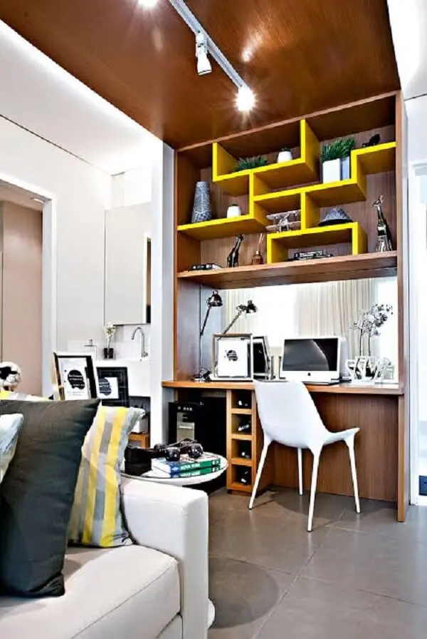 Utilize pequenos espaços da casa para montar um escritório planejado