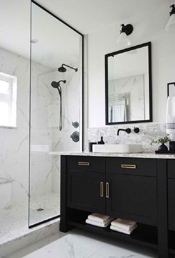 cor preta e branca para banheiro planejado Foto Tudo Especial
