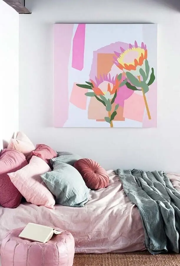 decoração com várias almofadas para quarto branco e rosa Foto Ideias Decor
