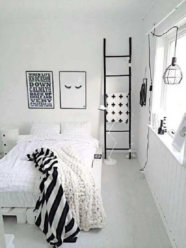 decoração de quarto de moça minimalista branco e preto Foto Pinterest