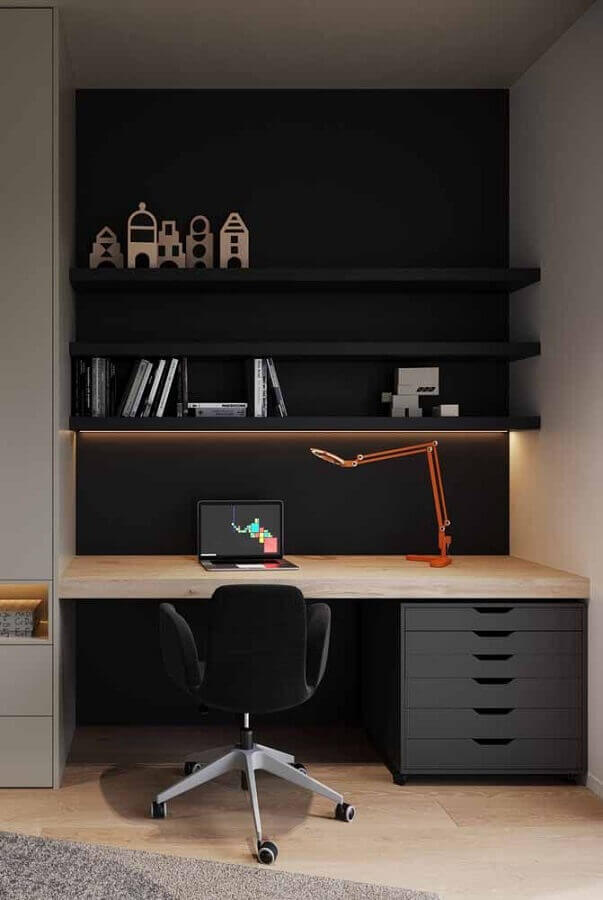 home office decorado na cor preta Foto Pinterest
