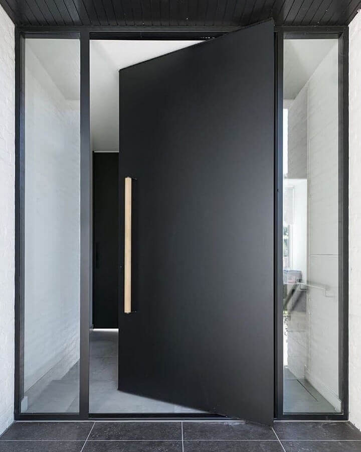 porta de ferro pivotante Foto HOOG.design