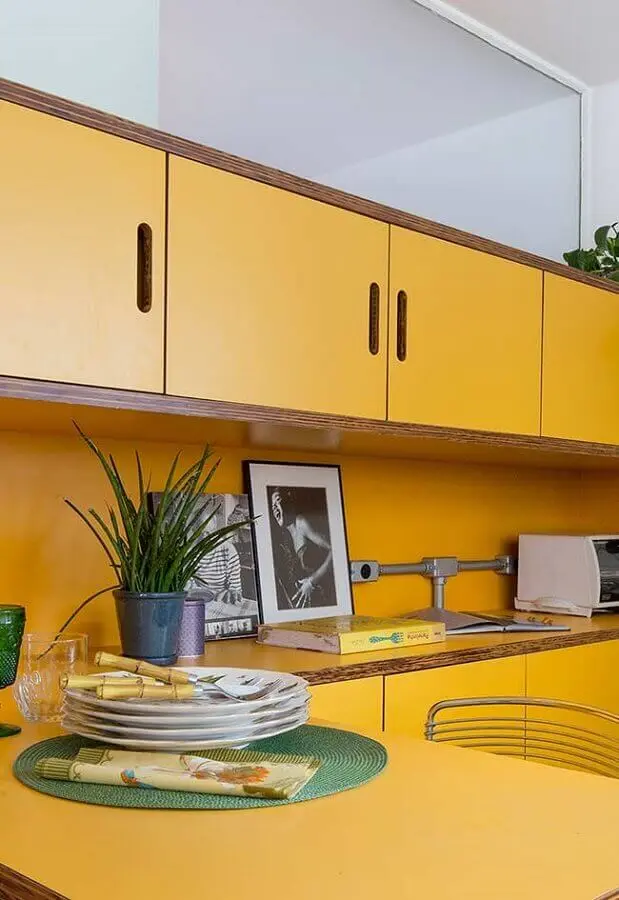 tons de amarelo para decoração de cozinha planejada Foto Webcomunica