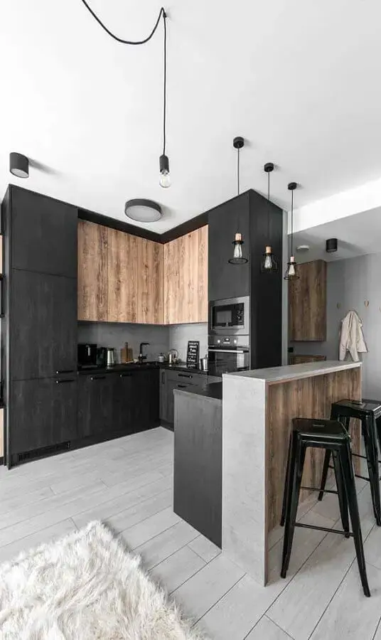 cozinha preta moderna decorada com armários planejados Foto Webcomunica