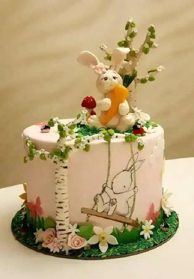 lindo bolo de páscoa decorado com vários detalhes Foto CakesDecor