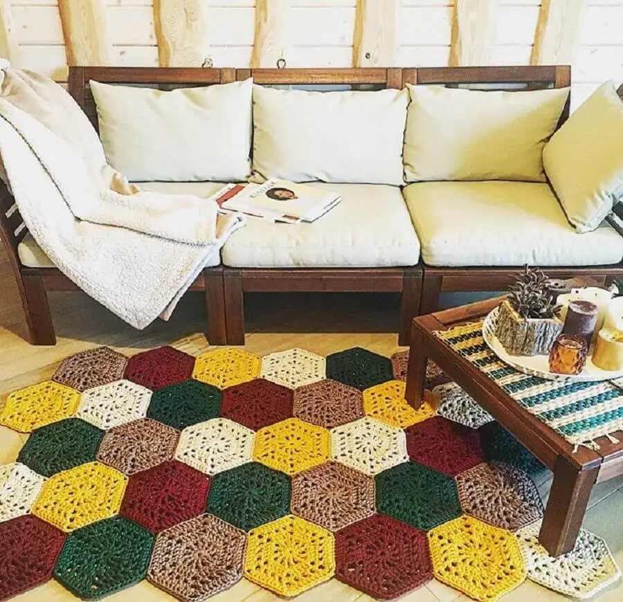 tapete de crochê para sala simples colorido Foto Belkin Home