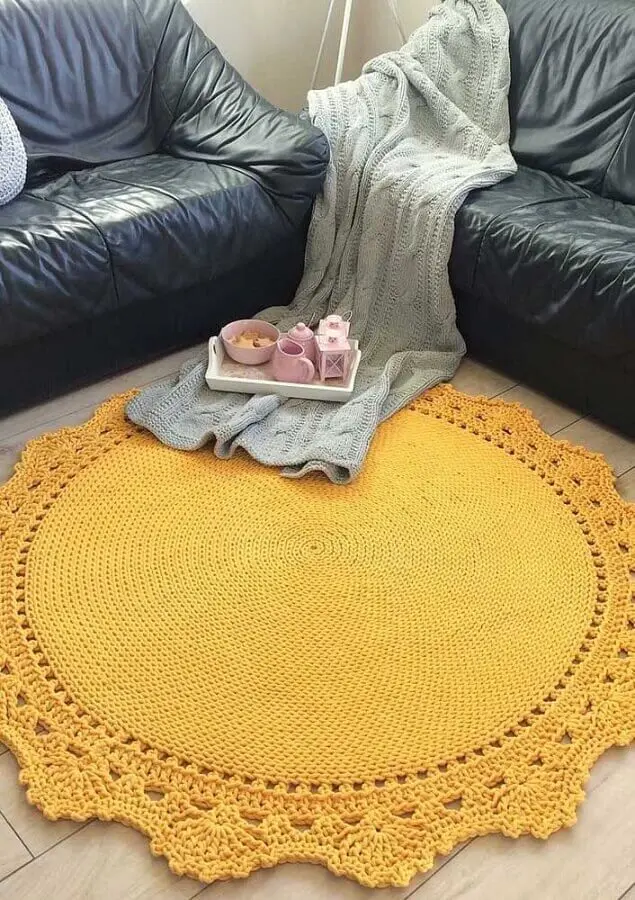 tapete de crochê redondo para sala amarelo Foto Decorar Tudo