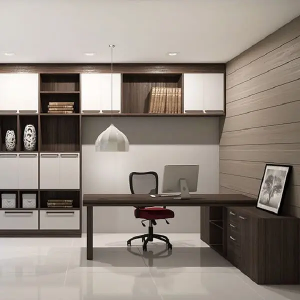 Móveis para escritório planejados em madeira