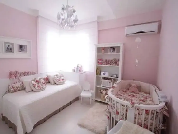 decoração de quarto de bebê rosa Foto We Heart It