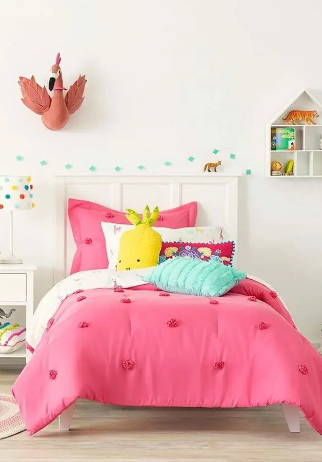 decoração de quarto de menina branco e rosa Foto We Heart It