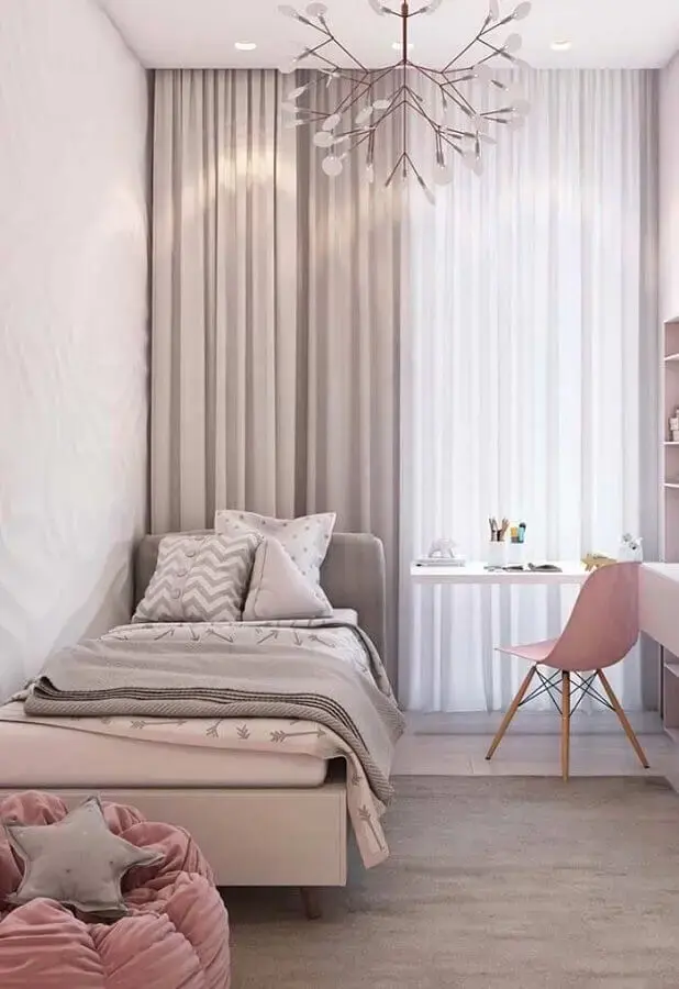decoração de quarto de menina cinza e rosa com bancada de estudos Foto Ideias Decor