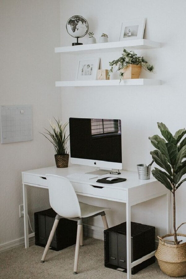 escrivaninha branca para cantinho de estudo Foto Pinterest