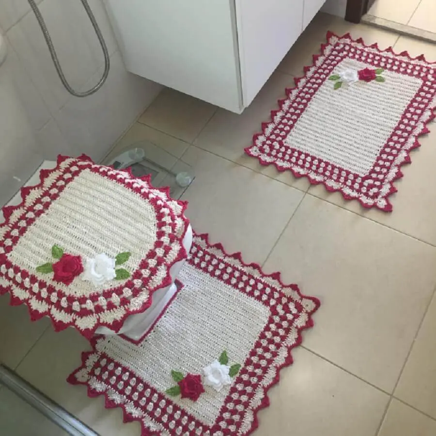 jogo de banheiro de crochê com flores simples Foto Talita Padilha