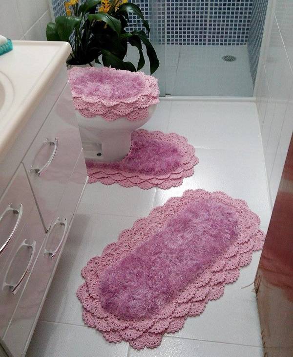 Tapete para banheiro felpudo rosa