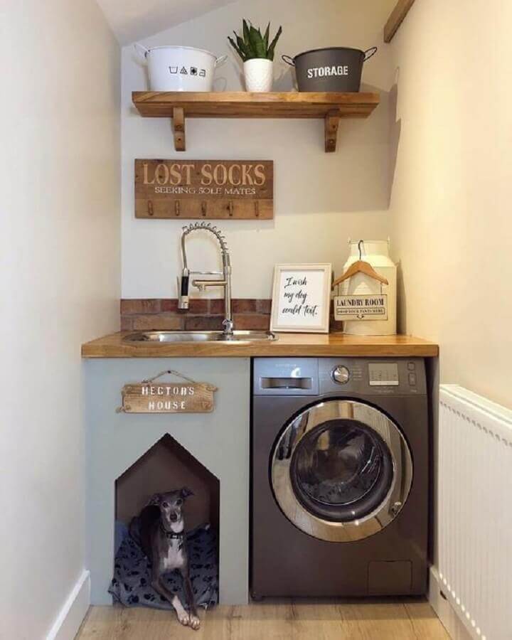modelo de lavanderia pequena e simples com casinha de cachorro Foto Dicas de Mulher