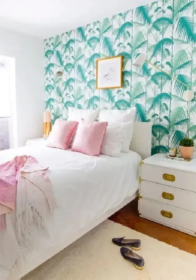 papel de parede com folhagens para decoração de quarto feminino todo branco Foto Casa e Cozinha