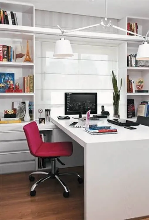 cadeira de escritório rosa Foto Simples Decoração