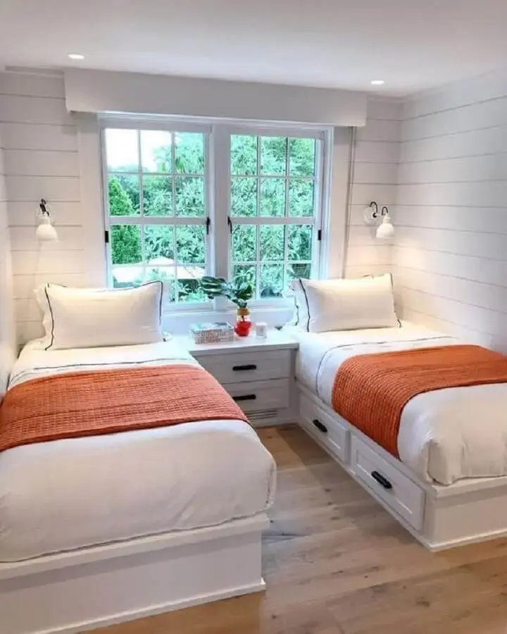 decoração de quarto simples e bonito com duas camas Foto Casa Tres Chic