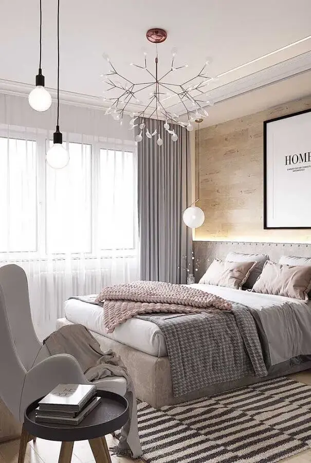 decoração moderna para quarto de casal bonito cinza com revestimento de madeira para parede Foto Futurist Architecture