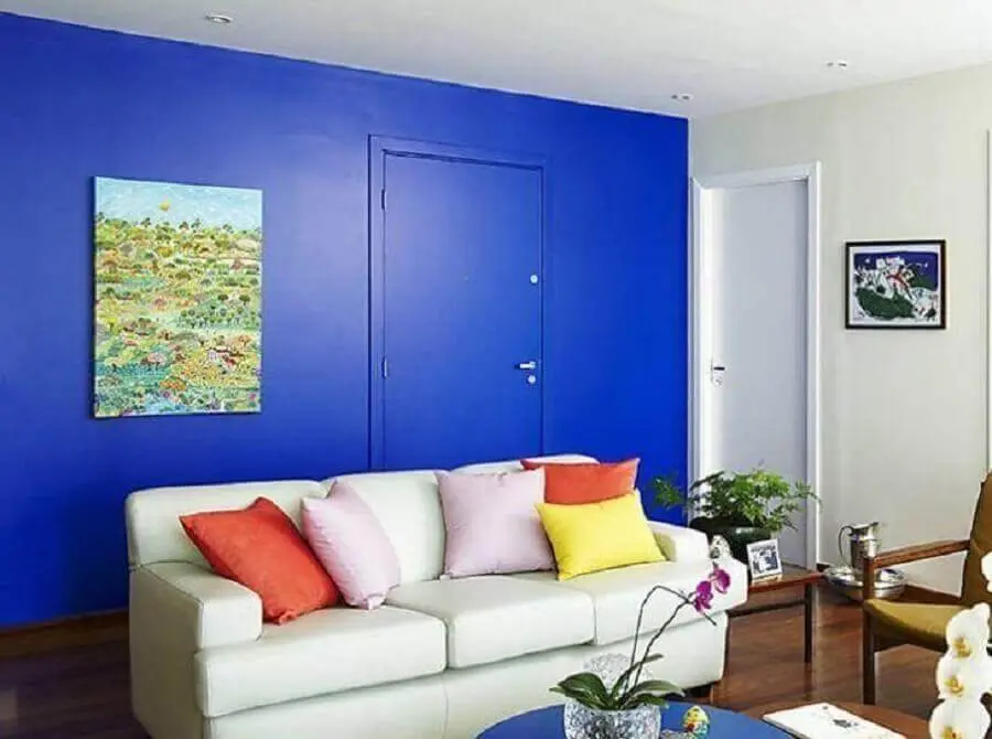 decoração simples para sala azul e branca Foto Pinterest