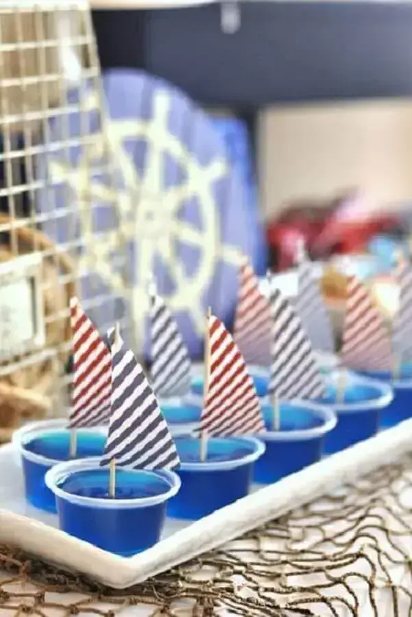 doces decorados para tema de mesversário menino marinheiro Foto Pinterest