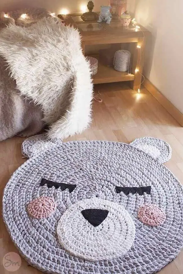 modelo lúdico de tapete de crochê para quarto infantil Foto Yandex