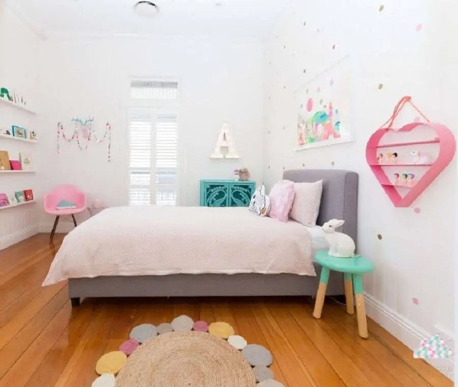 tapete de crochê para quarto infantil decorado em tons pastéis Foto Pinterest