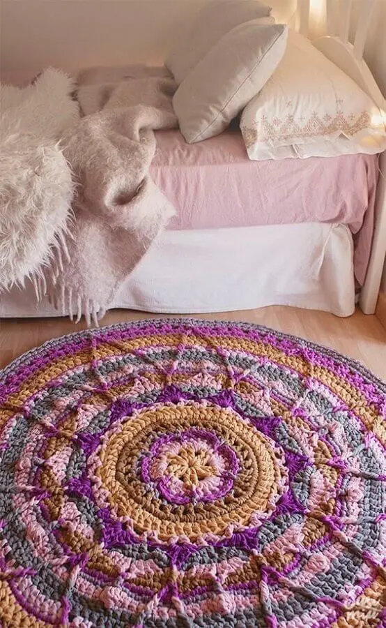 tapete de crochê redondo para quarto feminino Foto Revista VD