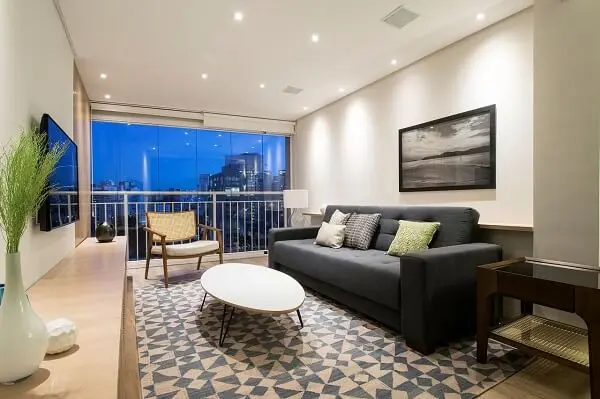 O feng shui cores para sala de estar deve prezar pelo equilíbrio entre os tons das paredes e móveis