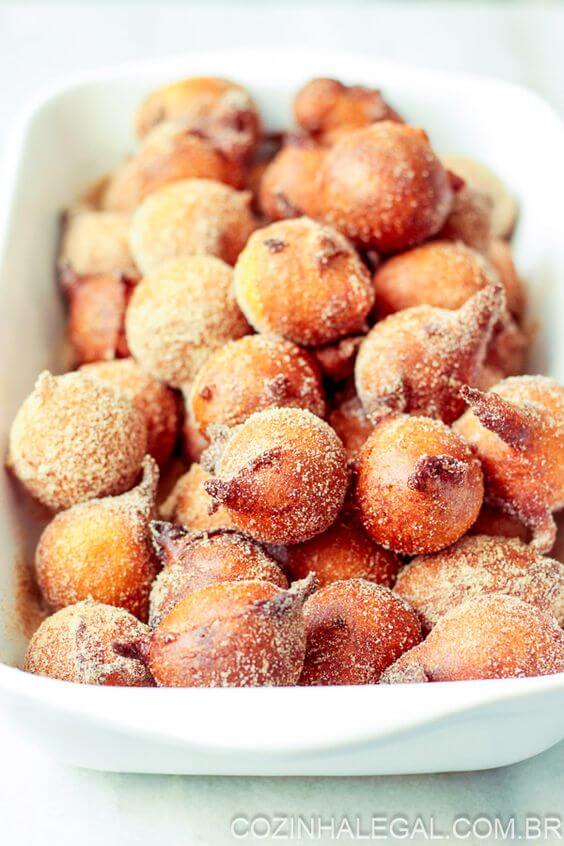 Receita de bolinho de chuva para café da tarde