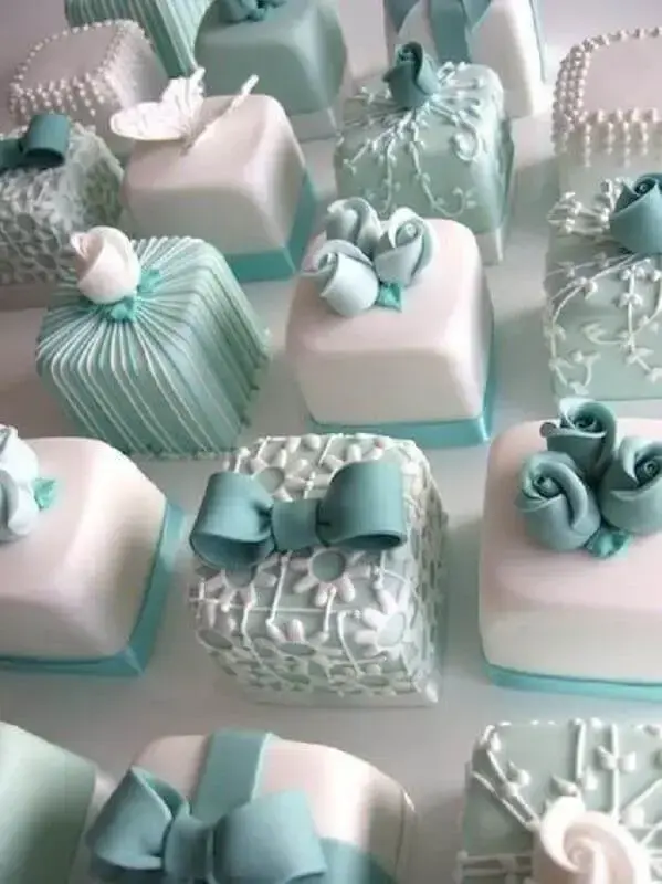 doces decorados para decoração de casamento azul tiffany Foto Pinterest