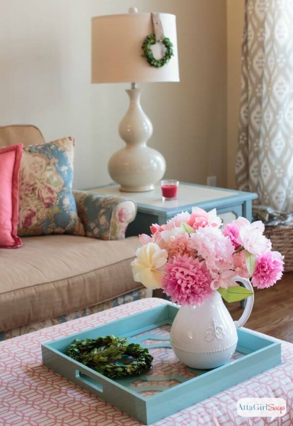  Sala decorada com flores de papel de seda 