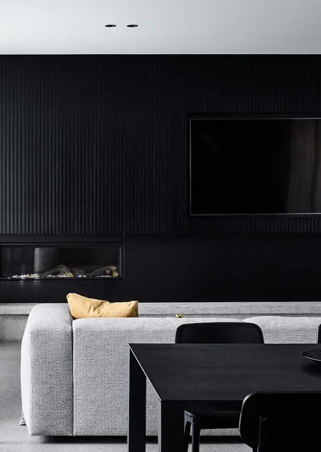 decoração de sala preta com sofá cinza Foto Pinterest