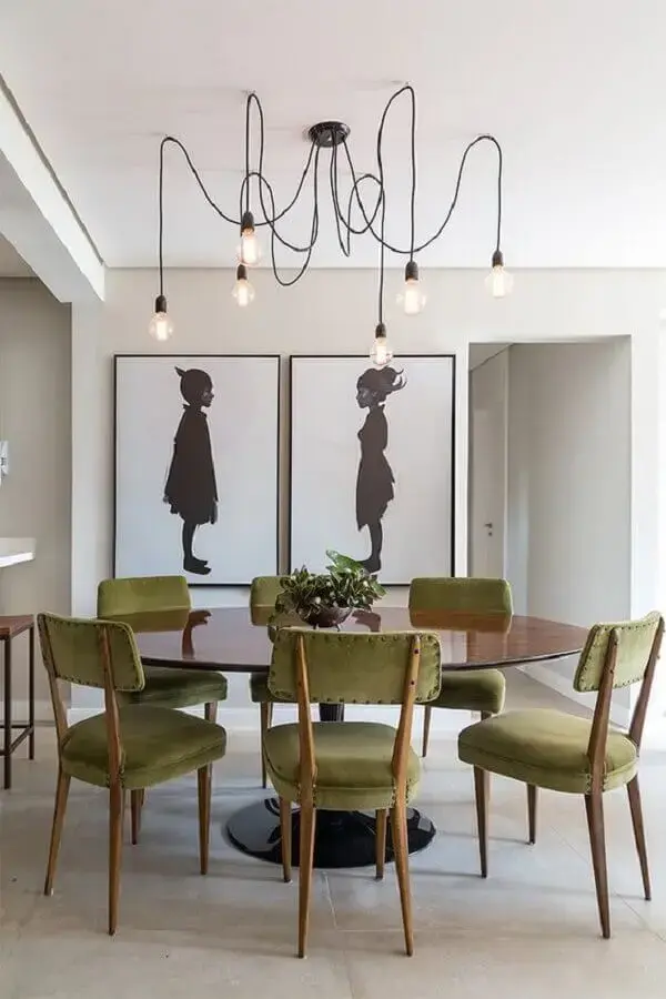 decoração moderna com lustre para mesa de jantar redonda Foto limaonagua