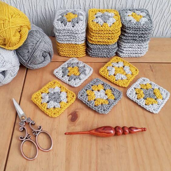 Monte um kit completo com coisas de crochê para iniciantes 